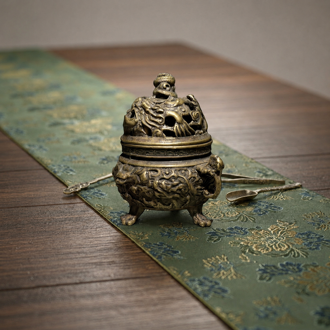 Tibetan Dragon Elephant Incense Burner Meditation Set