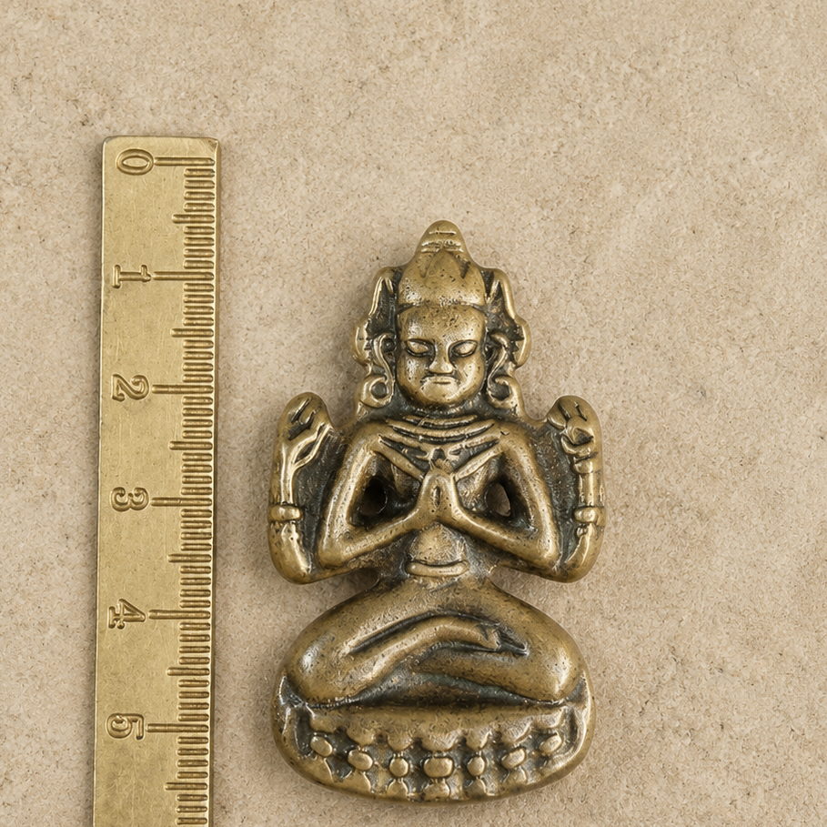 Avalokiteshvara Pendant | Tibetan Guanyin Small Amulet