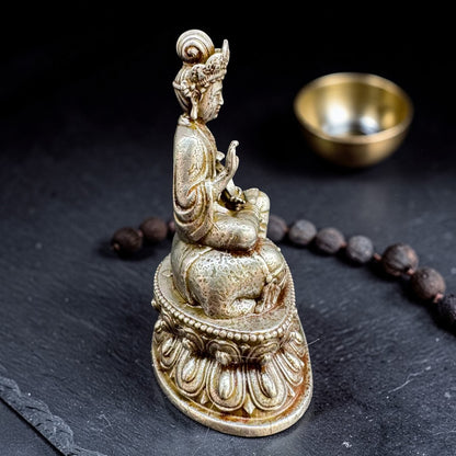 Samantabhadra Buddha Figure for Shrine Shelf Display reference image 3
