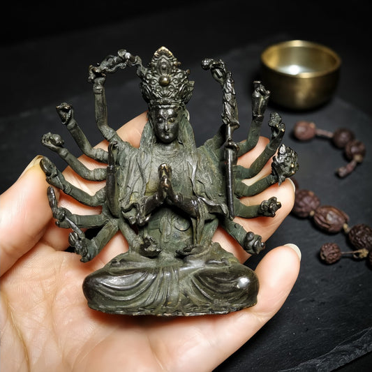 Tibetan Brass Guanyin Buddha Statue: Compact Shrine Decor