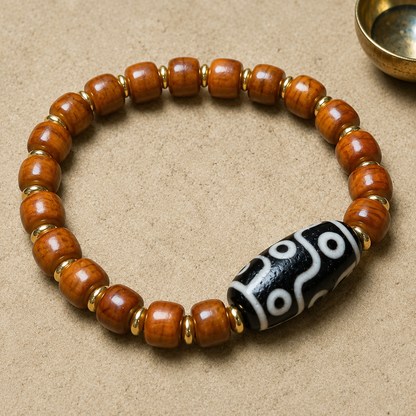 Agate Nine-Eyed Dzi Bracelet | Aged Yak Bone Amulet