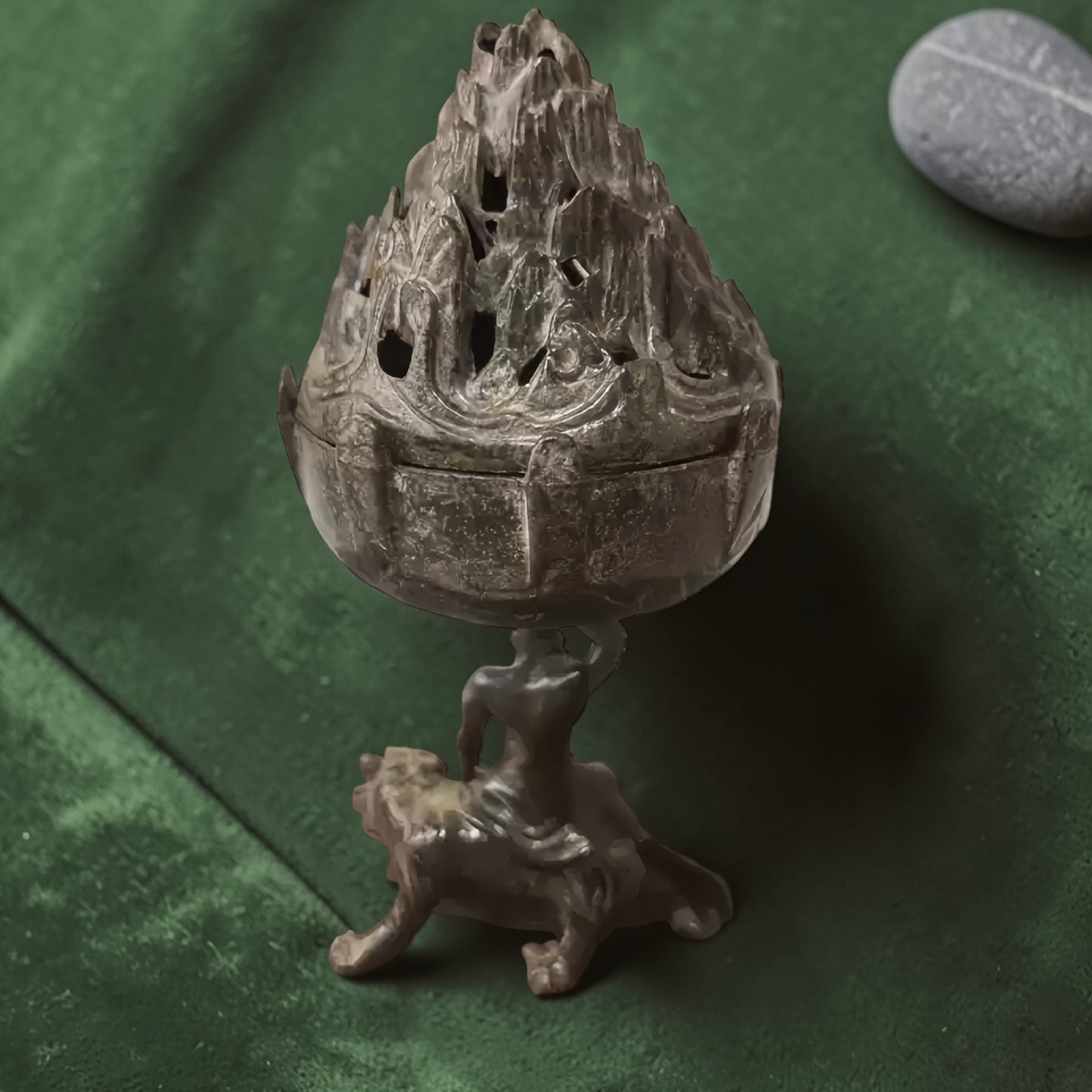Tripod Incense Burner, Alloy Altar Censer size reference